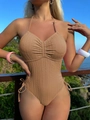 Detailansicht des strukturierten, vertikal gerippten Stoffes in neutralem Sandbeige - S / Camel