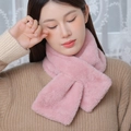 Sciarpa incrociata in pelliccia sintetica rosa, scaldacollo in peluche invernale caldo - Rosa