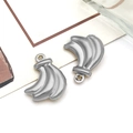 Pendentif banane en acier inoxydable argenté poli pour bijoux DIY et porte-clés - Banane Creuse / Acier