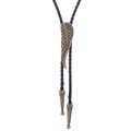 Vintage Bolo Tie mit bronzefarbenen Flügeln und schwarzer geflochtener Lederkordel - Engelsfeder Antikbronze
