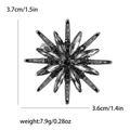 Spilla a stella in lega con cristalli chiari e strass grigi, misura 3,7 cm stile dark - Nero