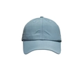 Détail macro d'une casquette bleu clair respirante avec visière à coutures renforcées - Taille Unique(Réglable) / Bleu clair