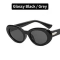 Lunettes de soleil ovales rétro avec monture noire brillante et verres gris foncé - Noir Brillant/Verres Gris