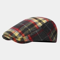 Détail de la casquette plate à carreaux rouge et jaune montrant le tissu en laine - Taille unique / Rouge