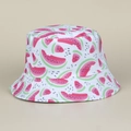 Vue détaillée du chapeau bob blanc avec imprimé pastèque rose et coutures renforcées - M (56-58cm) / Base Blanche Pastèque