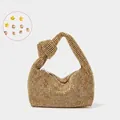 Elegante bolso hobo dorado con pedrería, asa con nudo y cierre de cremallera seguro - Dorado