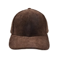 Detalle de cerca de la textura de pana en una gorra de béisbol marrón clásica - Ajustable / Marrón