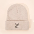 Berretto in maglia beige per bambini con orso ricamato e design in stile street art - Beige