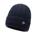 Donkerblauwe gebreide muts voor dames met verticaal strepenpatroon en metalen logo - Eén maat / Marineblauw