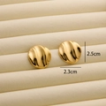 Irregular wave surface earrings in 18K gold plated titanium steel measuring 2.5cm - R190 Wavy Round Style 3 / Gold