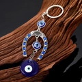 Portachiavi ferro di cavallo malocchio con ciondoli in vetro blu su montatura vintage - Piccolo Occhio a Forma di U con Strass Blu