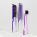 Detail van de paarse professionele haarstylingkit met puntkam en borstelgereedschap - 3-delige set / Paars