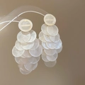 Elegantes pendientes largos de flores de concha blanca con diseño de pétalos en capas - Estilo Reforzado Blanco de Aguja de Plata (6 Aguja de Plata-Blanco)