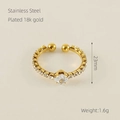 Dettaglio dell'anello in acciaio inossidabile placcato oro 18k con dimensioni - Aperto Regolabile / Oro con zirconia bianca