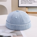Blue cotton docker hat for men and women with retro six-panel design and rolled brim - M (56-58cm) / Light Blue