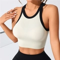 Eng anliegende cremefarbene Strickweste mit schwarzer Paspelierung für Damen - S / Cremeweiß