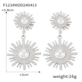 Orecchini pendenti a doppio strato a forma di sole argentato con perle bianche - Stile Girasole Perla / Color Acciaio