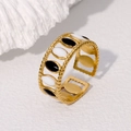 Bague vintage plaquée or en acier inoxydable avec émail noir et blanc et perles - Or Blanc Noir