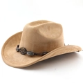 Détail du chapeau de cowboy en daim avec ruban tressé et boucles en métal gravées - M (56-58cm) / Chameau Foncé