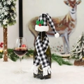 Décor de bouteille de Noël avec mini bonnet à carreaux noir et blanc et écharpe assortie - H-jt283 Ensemble Chapeau Et Foulard À Carreaux Noirs Et Blancs Bouchon De Bouteille