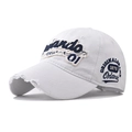Berretto da baseball in cotone bianco con ricamo blu Orlando 01 e visiera con effetto consumato - Regolabile / Bianco