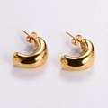 Chunky C-shaped polished 18K gold earrings in 304 stainless steel with butterfly backs - Smooth Thick C-Studs (AMLEH128)