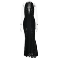 Elegante zwarte kant avondjurk met halternek en een slanke fishtail-stijl silhouet - S / Zwart