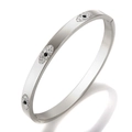 Bracciale rigido occhio del male in argento con pietre nere e cristalli pavé sulla fascia - MSXBXS106S / Argento