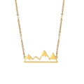 Collana minimalista con ciondolo a forma di montagna in oro e catena sottile - Oro