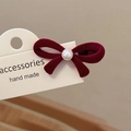 Elegante fermaglio per capelli in velluto rosso vino con perla bianca su cartoncino - Fermaglio a scatto / Fermaglio con perla rossa (5cm)