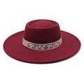Detail of the flat crown and ethnic geometric ribbon on the burgundy wool felt hat - M (56-58cm) / Burgundy