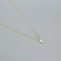 Elegant s925 silver necklace featuring a white pearl and sparkling round zircon pendant - Gold