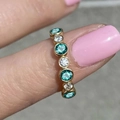Minimalist gold bezel set ring with alternating emerald green and clear zircon stones - US 7 / Gold + Green Zirconia