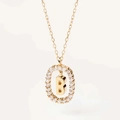 Élégant collier doré avec un cadre en cristal scintillant et un pendentif de la lettre B - Lettre B