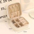 Portable cream jewelry organizer box with dimensions 9.5x9.8x5cm featuring leather texture - Small - Zipper Style / White