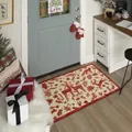 Detailaufnahme der Weihnachtsmatte mit Rentier- und Schneeflockenmuster auf Holz - 40*60cm【Hautfreundlicher Samt】 / Weihnachts-Türmatte-2