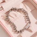 Pulsera de cadena cubana de acero inoxidable plateada con carita sonriente y grabado - Color Acero