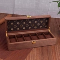 Boîte à montres vintage en noyer avec 6 fentes, doublure marron et fermoir doré - Noyer Noir (Cuir à Motifs) 6 Montres