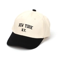 Kids baseball cap in beige and black with New York letter embroidery on the front - Off-White/Black