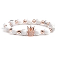 Bracelet couronne élastique avec perles en turquoise blanche et détails en or rose - Turquoise Blanche