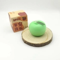 Vela aromática de manzana verde realista con caja de regalo para decoración hogar - verde claro