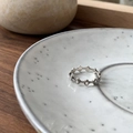 Vintage 925 sterling silver open ring with textured oval links and beaded edges - J3909 Granular Beaded Oval