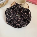 Chouchou en mousseline noire à fleurs roses avec bordure en dentelle double - 38# Fond Noir Fleurs Rose Blanc (HH3984)