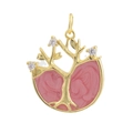 Vue détaillée du pendentif Arbre de Vie en émail rose orné de trois zircons brillants - Arbre de Vie en Émail Rose