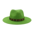 Chapeau de paille vert émeraude élégant avec ruban en cuir marron vintage et clous dorés - Taille unique / Chapeau de Paille Vert (Bande en Cuir Café)