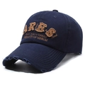 Casquette de baseball bleu marine délavée avec broderie vintage et bords usés - Réglable / Bleu marine