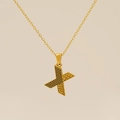 Collier en acier inoxydable doré avec un pendentif lettre X texturé sur une chaîne fine - Lettre X