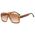 Retro oversized tortoiseshell sunglasses with brown gradient lenses for women and men - Top Leopard Bottom Tea Frame Gradient Tea Lens