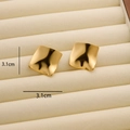 Minimalist square titanium earrings with 18K gold wave texture and 3.1cm dimensions - R196 Wavy Square Style 2 / Gold