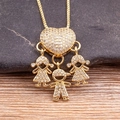 Collana con ciondolo a cuore placcato oro 18k e tre figurine con zirconi - 2 Ragazze 1 Ragazzo